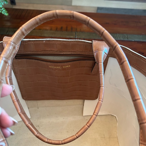 Michael Kors tote bag - Picture 3 of 10